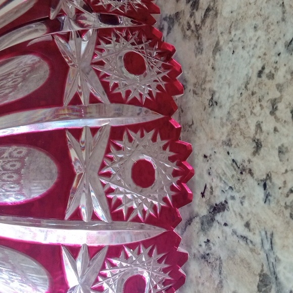 Antique ruby red glass bowl - Picture 8 of 9